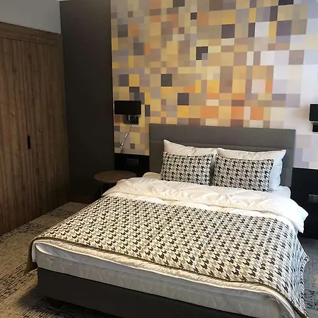 Hotel Ibb
