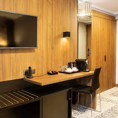 Ibb Hotel