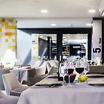B&B Hotel Gdansk Old Town 4*