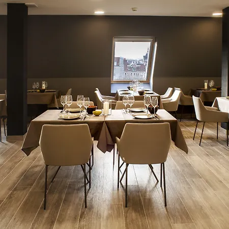 Old Town Hotel 4*