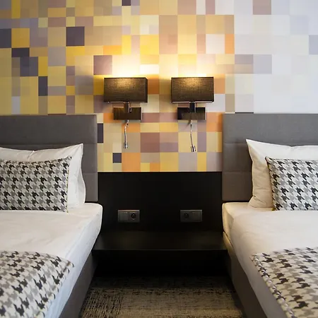Old Town Hotel 4*